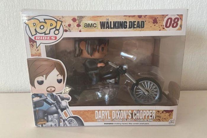 Lot Funko pop Daryl Dixon et sa moto - photo numéro 3