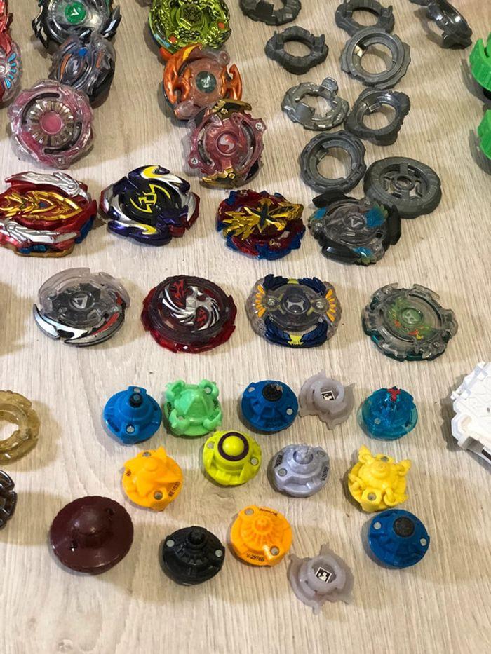 Lot toupies Beyblade Hasbro takara - photo numéro 10