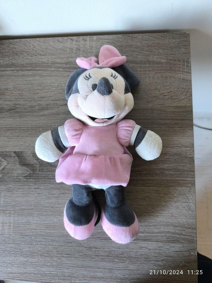 Peluche Minnie - photo numéro 1