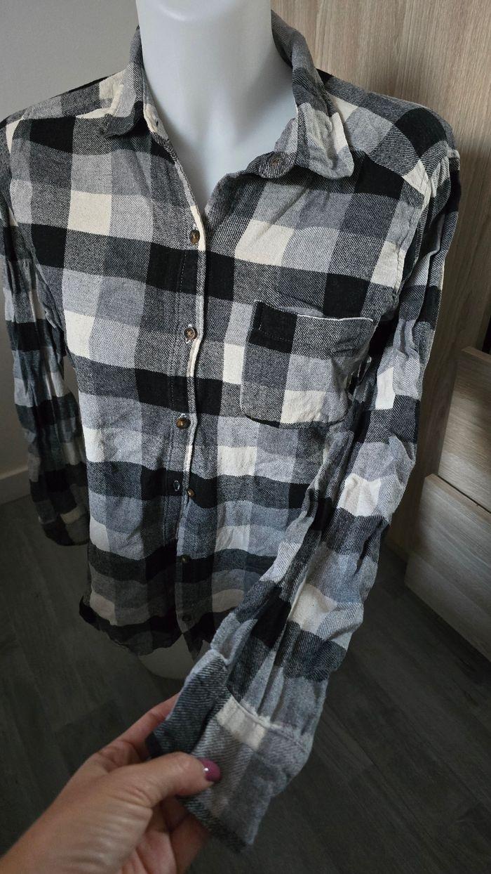 Chemise a carreaux taille S hollister - photo numéro 2