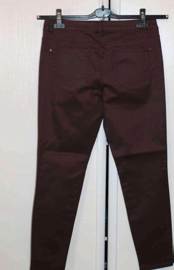 Pantalon huilé –  Bordeaux  –  Camaïeu  -  44 - photo numéro 4