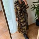 Robe longue BELAIR à motifs rayés jaune et noir