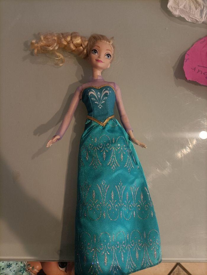 Barbie reine des neiges