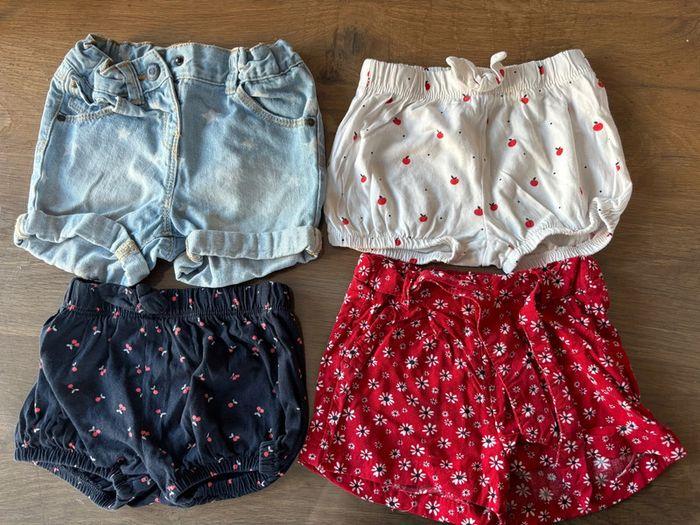 Lot de 4 shorts 9mois fille Kiabi - photo numéro 1