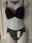 Ensemble de lingerie neuf 95C  et XL pour le bas