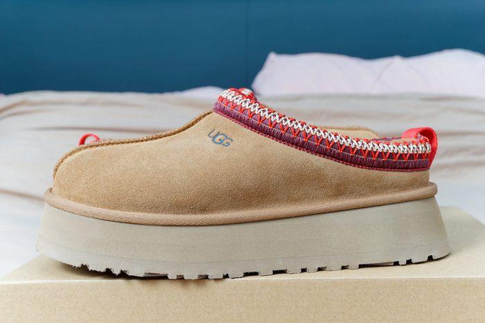 UGG Tazz Slipper "Chestnut" - photo numéro 1