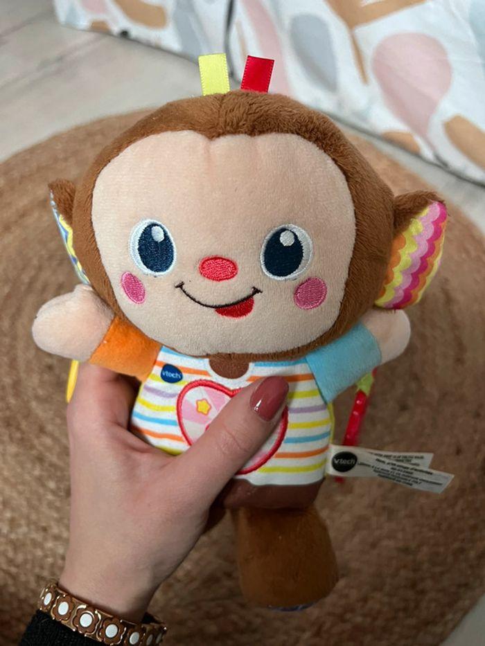 Peluche éveil musical singe VTech - photo numéro 4