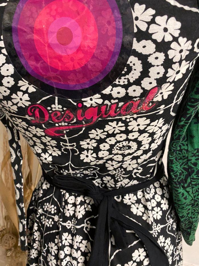 Robe desigual taille M - photo numéro 3