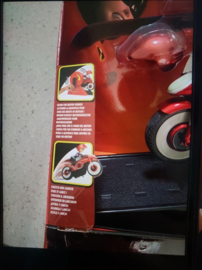 Elastigirl et sa moto indestructible 2 - photo numéro 3