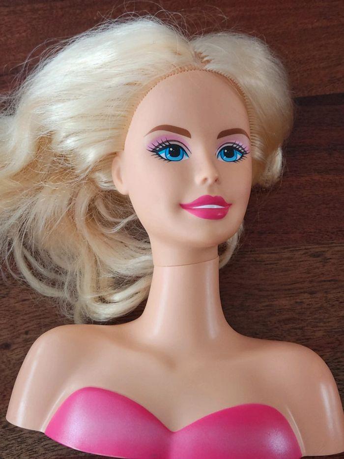 Tête à coiffer Barbie - photo numéro 3