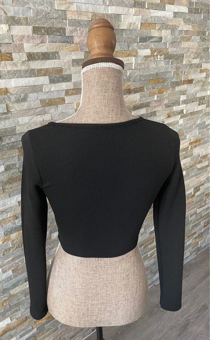 Crop top noir Shein taille S - photo numéro 2