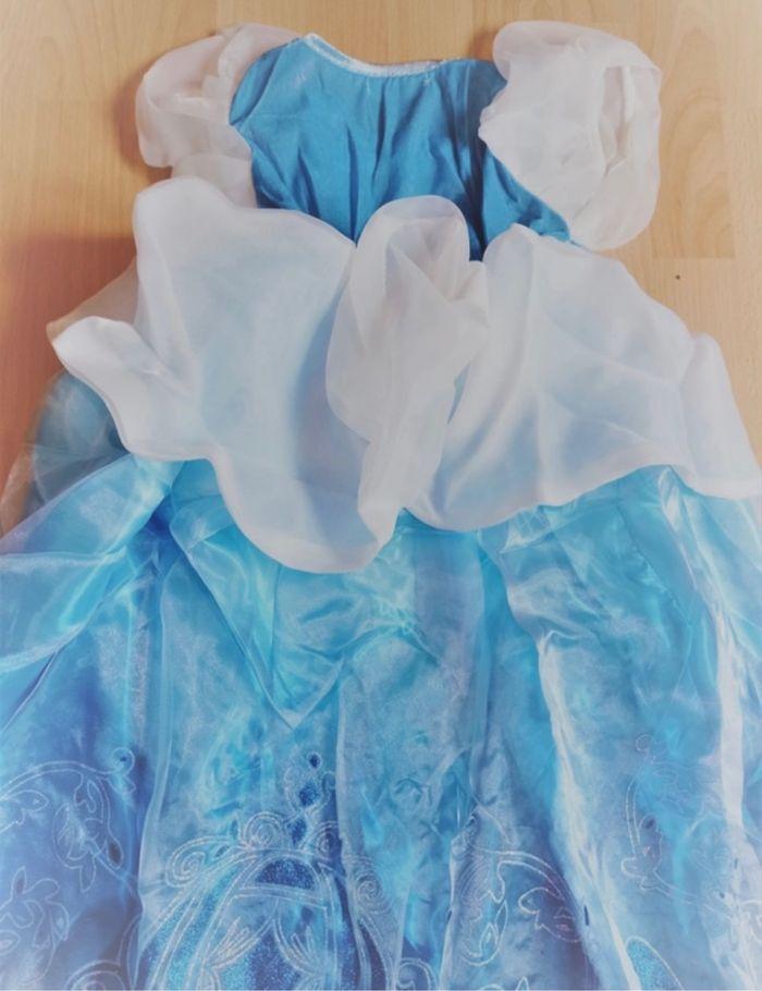 Déguisement robe princesse bleu et blanche 5-6ans - photo numéro 7