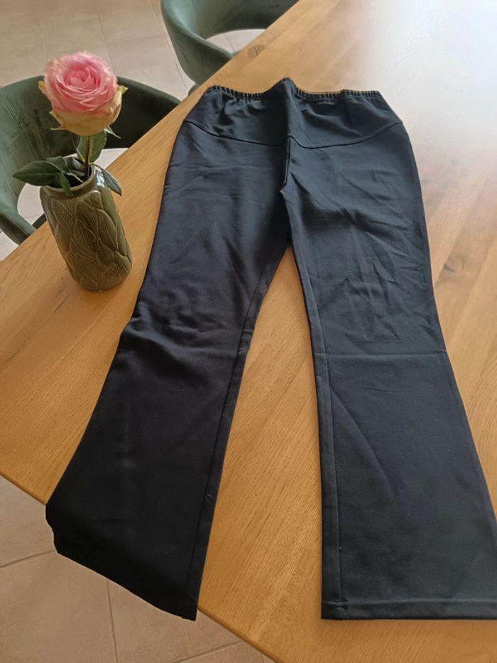 Pantalon confortable de grossesse - photo numéro 1