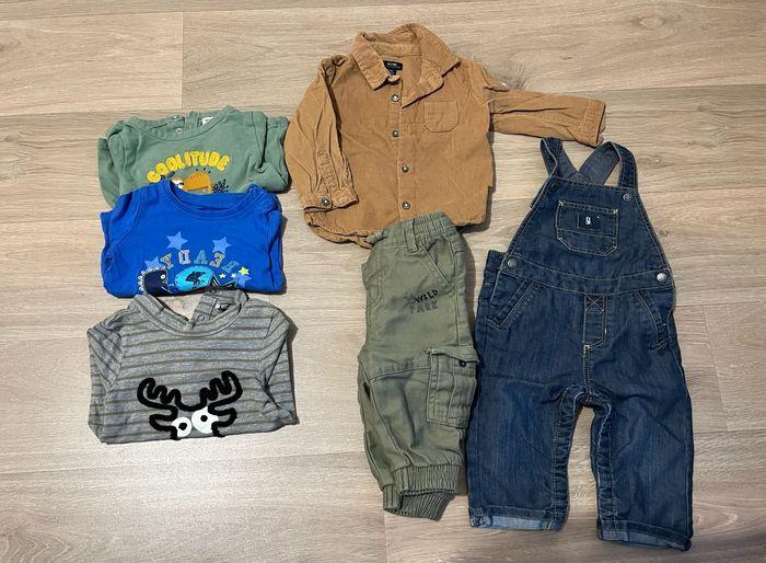 Lot vêtements bébé garçon taille 9 mois