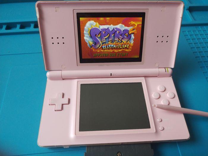 Nintendo DS lite rose - photo numéro 4