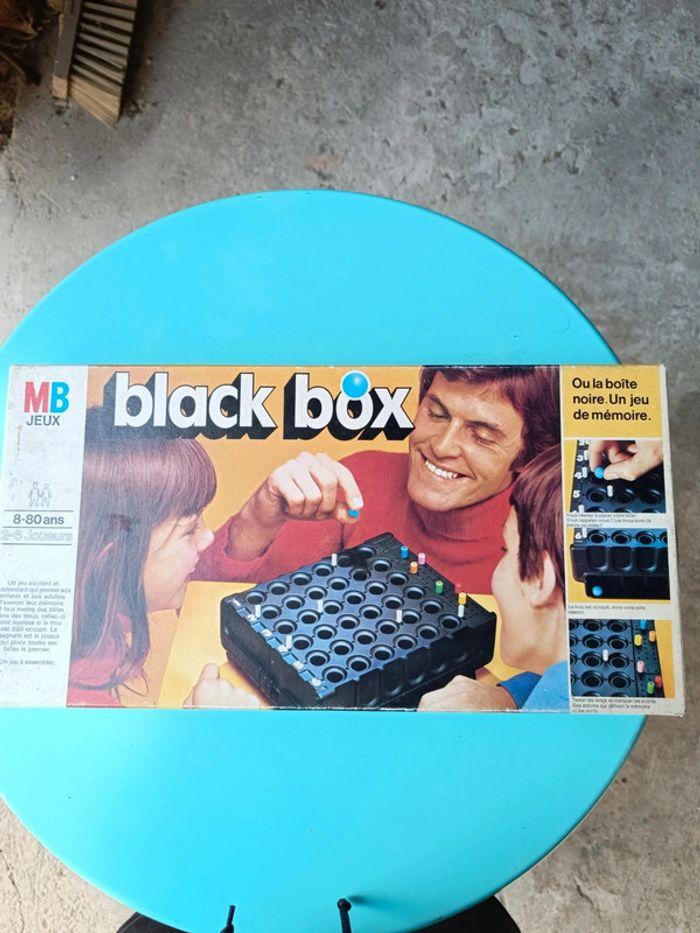 Vintage 1977 MB Jeux de société black box Complet Jeu De Mémoire - photo numéro 1