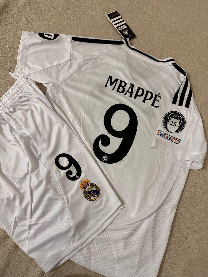 Ensemble pour enfants Réal Madrid Mbappé - photo numéro 4