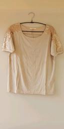 Tee shirt beige crème taille 38