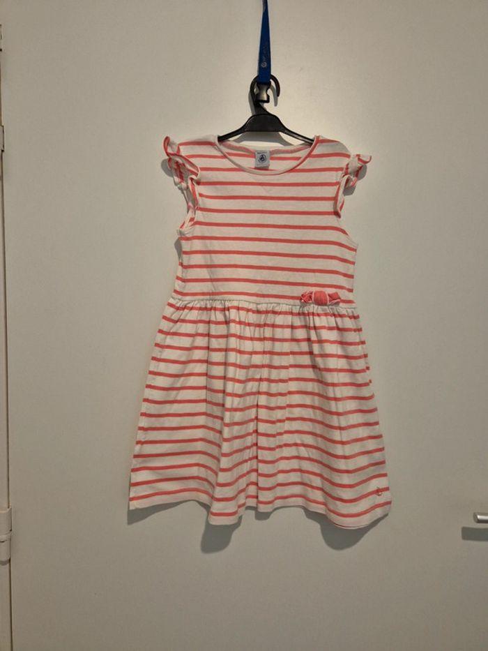 Robe petit bateau taille 8 ans - photo numéro 1