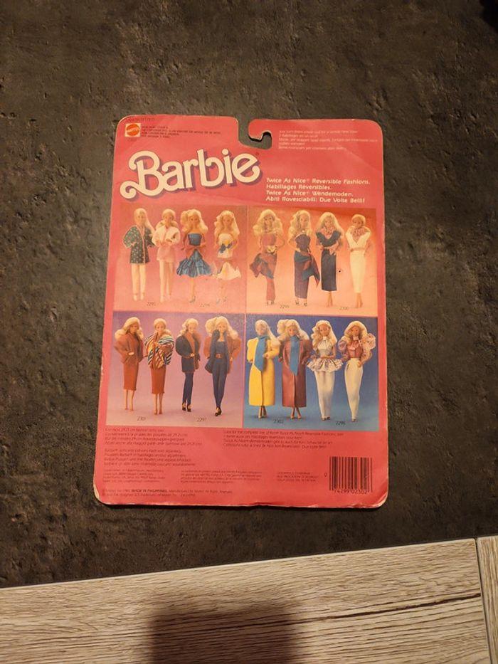 Blister tenue barbie Mattel 2302 - photo numéro 2