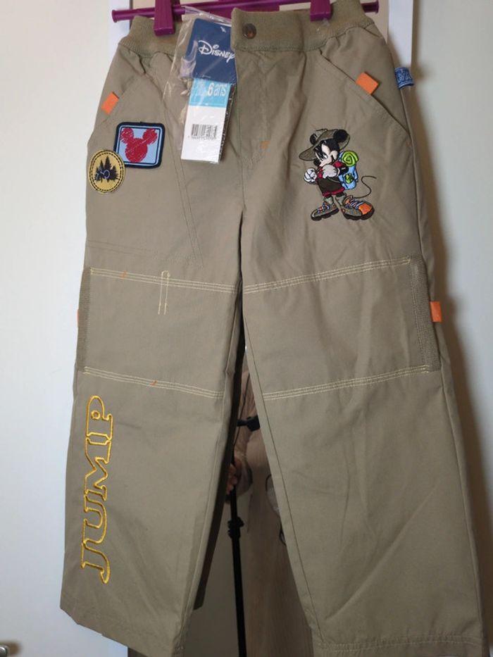 Pantalon cargo doublé beige Disney Mickey 6 ans - photo numéro 1