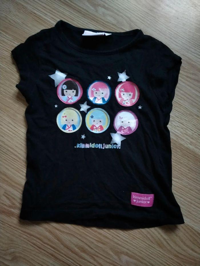 T shirt noir. Filles . Kimmidoll junior.
Taille 4 ans - photo numéro 3