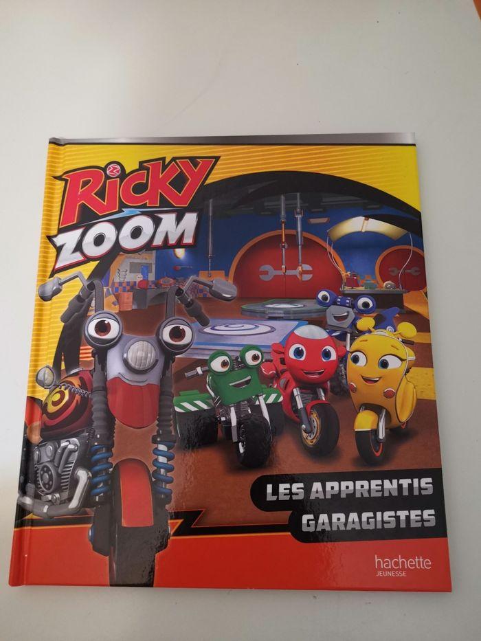 Livre Ricky Zoom et les apprentis garagistes - photo numéro 1