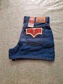 Short Levi's