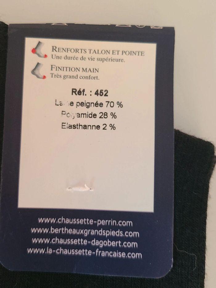 Paire de chaussettes noir spécial jambes sansibles 42-43 neuve - photo numéro 3