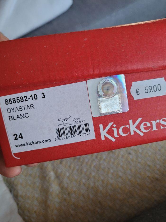 Sandale kickers - photo numéro 1