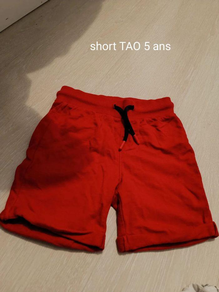 Short rouge TAO 5 ans - photo numéro 5