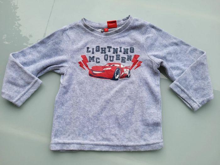 Joli pyjama velours 2 pièces, Cars, geis clair et rouge taille 2 ans - photo numéro 5