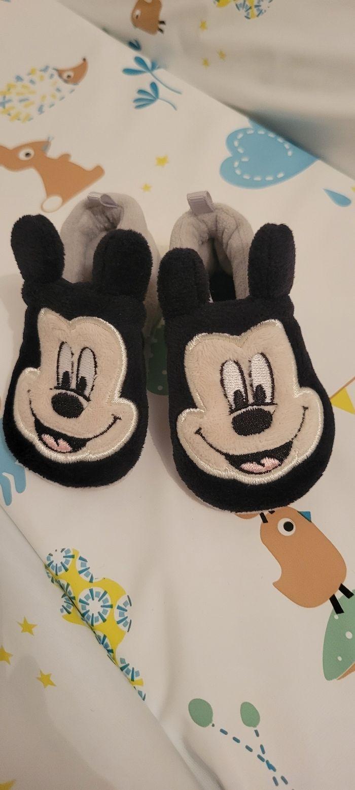 Chausson bébé Mickey - photo numéro 2