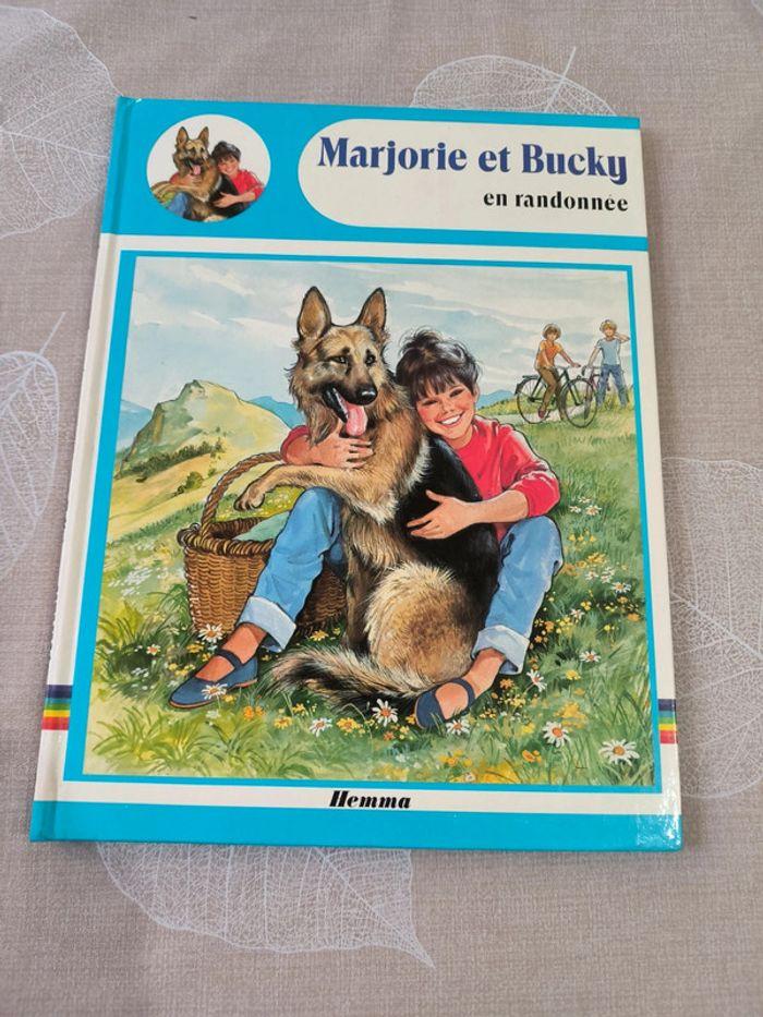 Livre vintage édition hemma Marjorie et bucky en randonnée - photo numéro 1