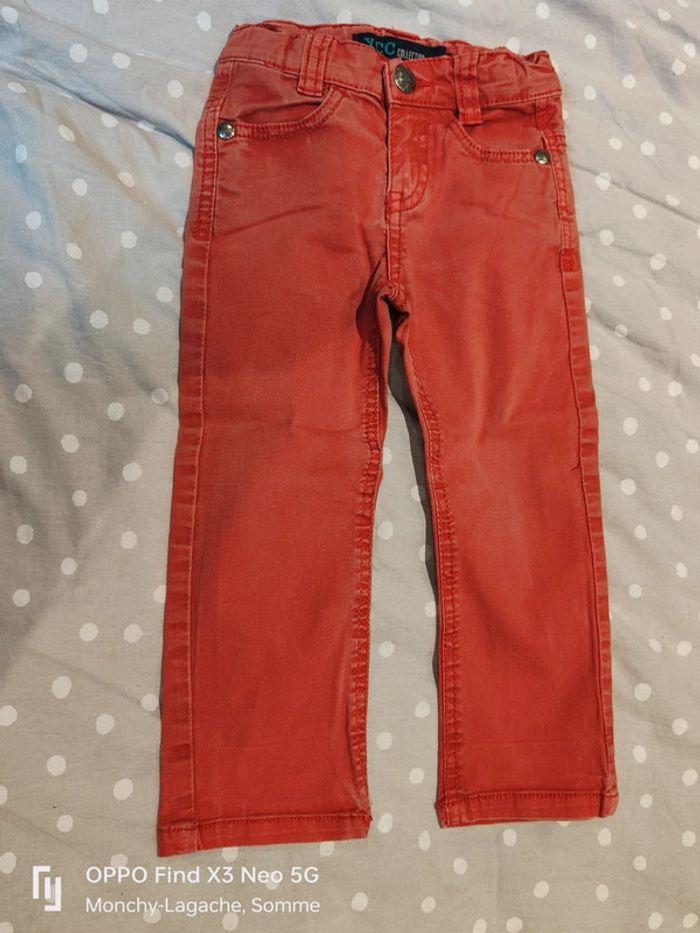 Jean slim 2ans86cm 0€50 -50% dès 2 achetés - photo numéro 1