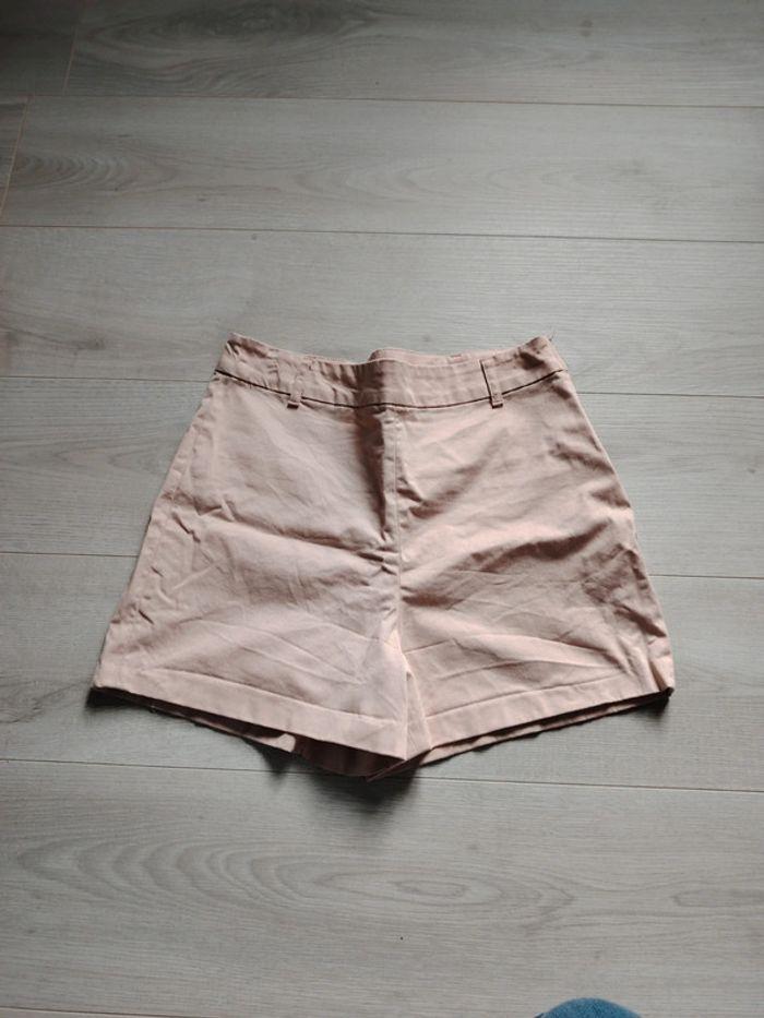 Short taille haute femme. Taille 38 - photo numéro 1