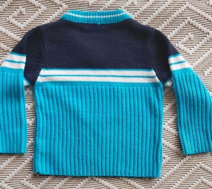 Pull Blue et noir garçon 4 ans - photo numéro 3