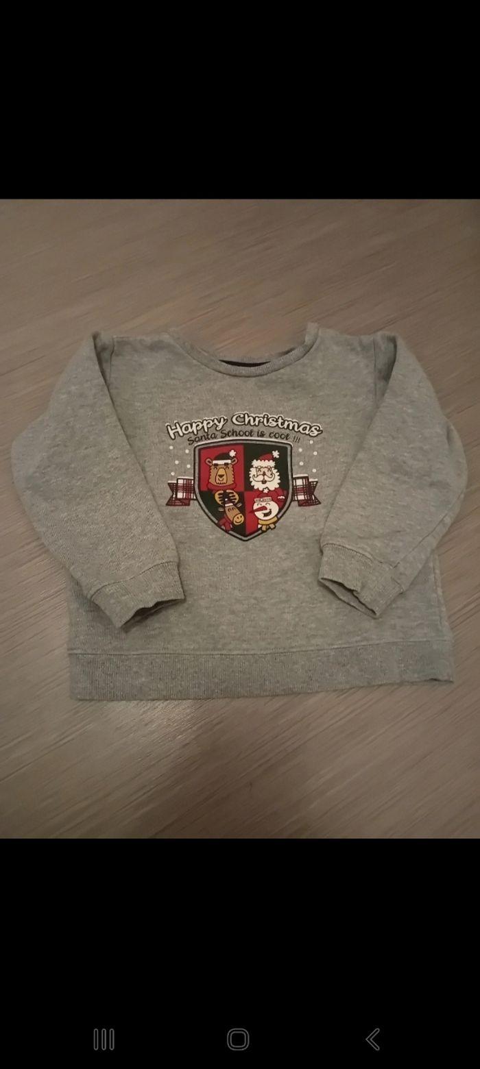 Sweat-shirt 4 Ans Noël 🤶 🎅 - photo numéro 1