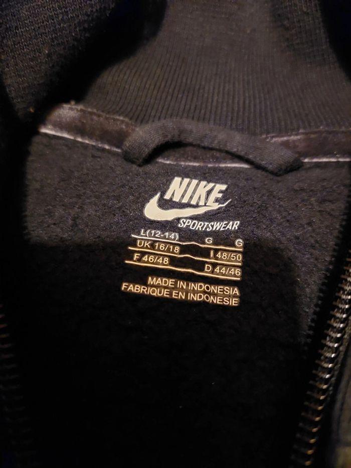 Veste nike - photo numéro 3