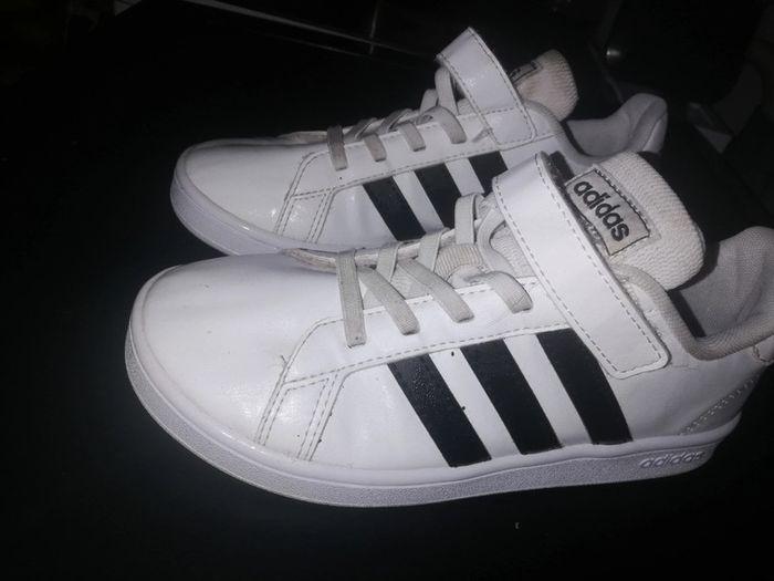 Basket Adidas t 33 - photo numéro 3