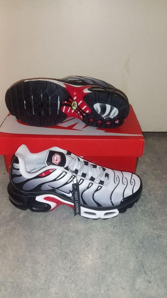 Nike air max plus - photo numéro 1