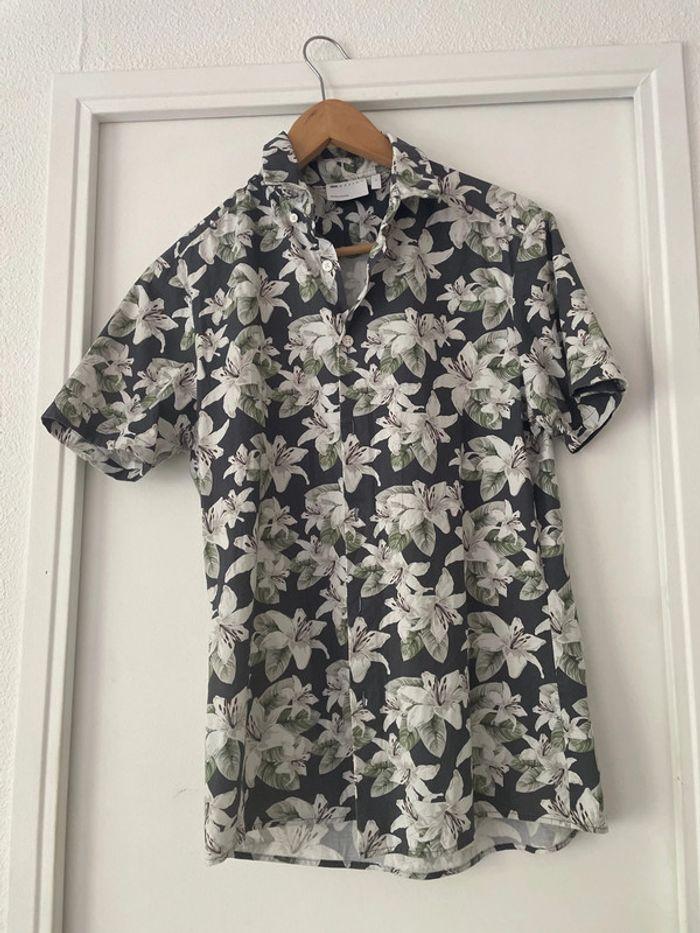 Chemise à fleur Asos taille S - photo numéro 1