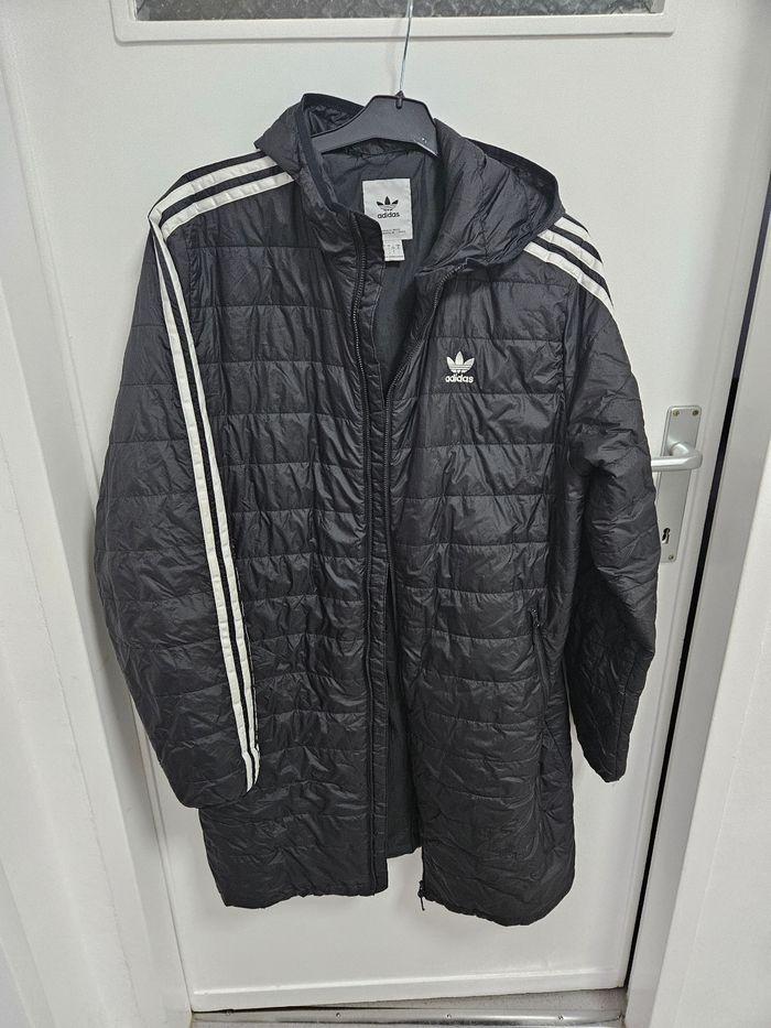 Doudoune adidas Taille L - photo numéro 1