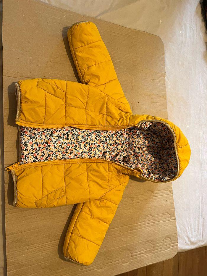 Vend manteau réversible fille Taille 12 mois - photo numéro 3