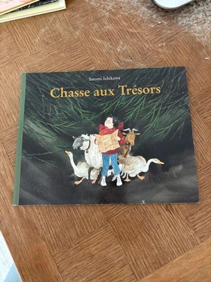 Chasse aux trésors / Satomi Ichikawa - photo numéro 1