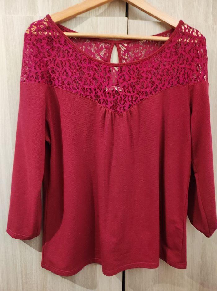 Blouse rouge dentelle t 42  Grain de Malice - photo numéro 1