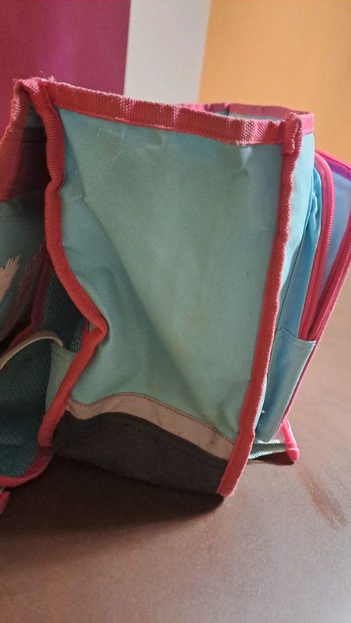 Cartable fille et sa trousse - photo numéro 10