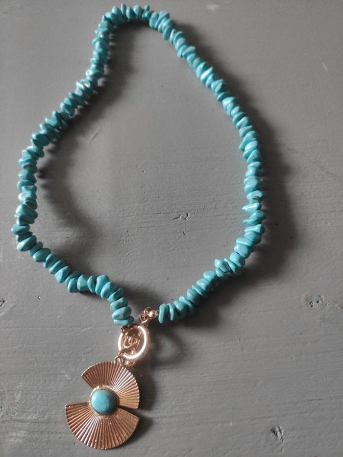 Magnifique bijou collier  neuf turquoise et doré - photo numéro 2