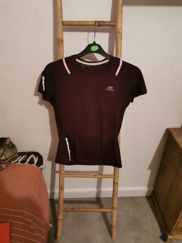 Maillot de sport taille 36 - photo numéro 1