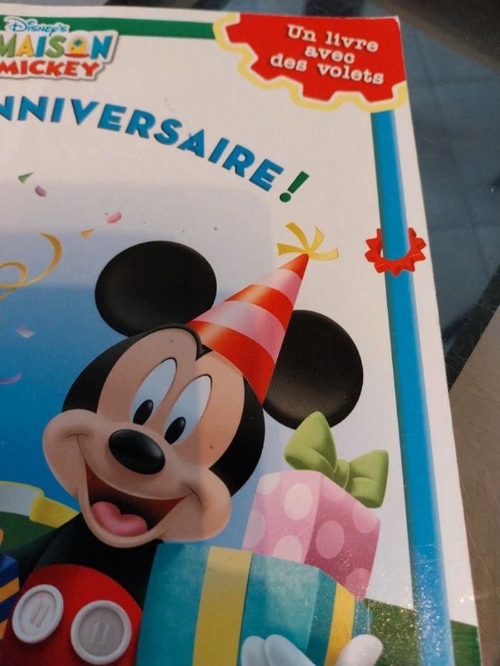 La maison de Mickey Joyeux Anniversaire - photo numéro 2